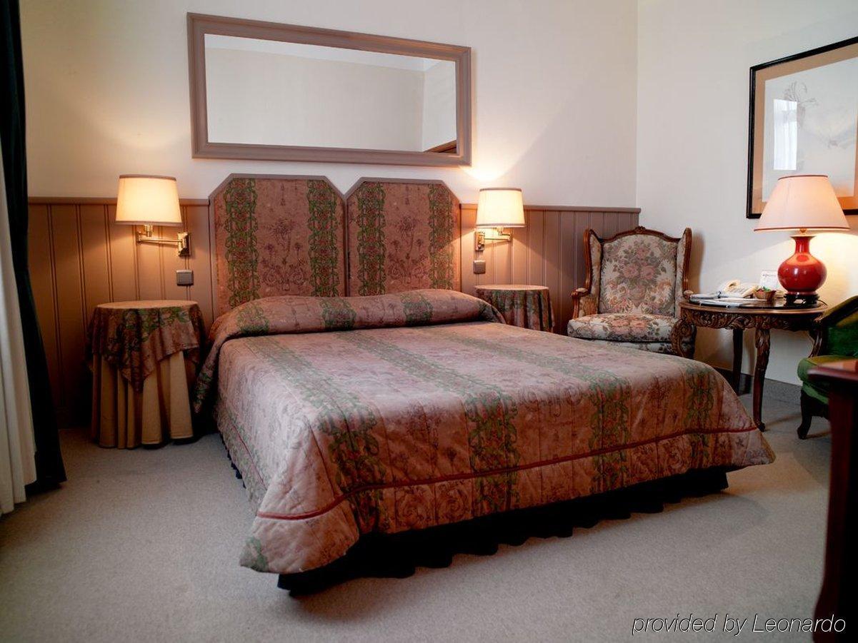 Hotel Firean Антверпен Стая снимка